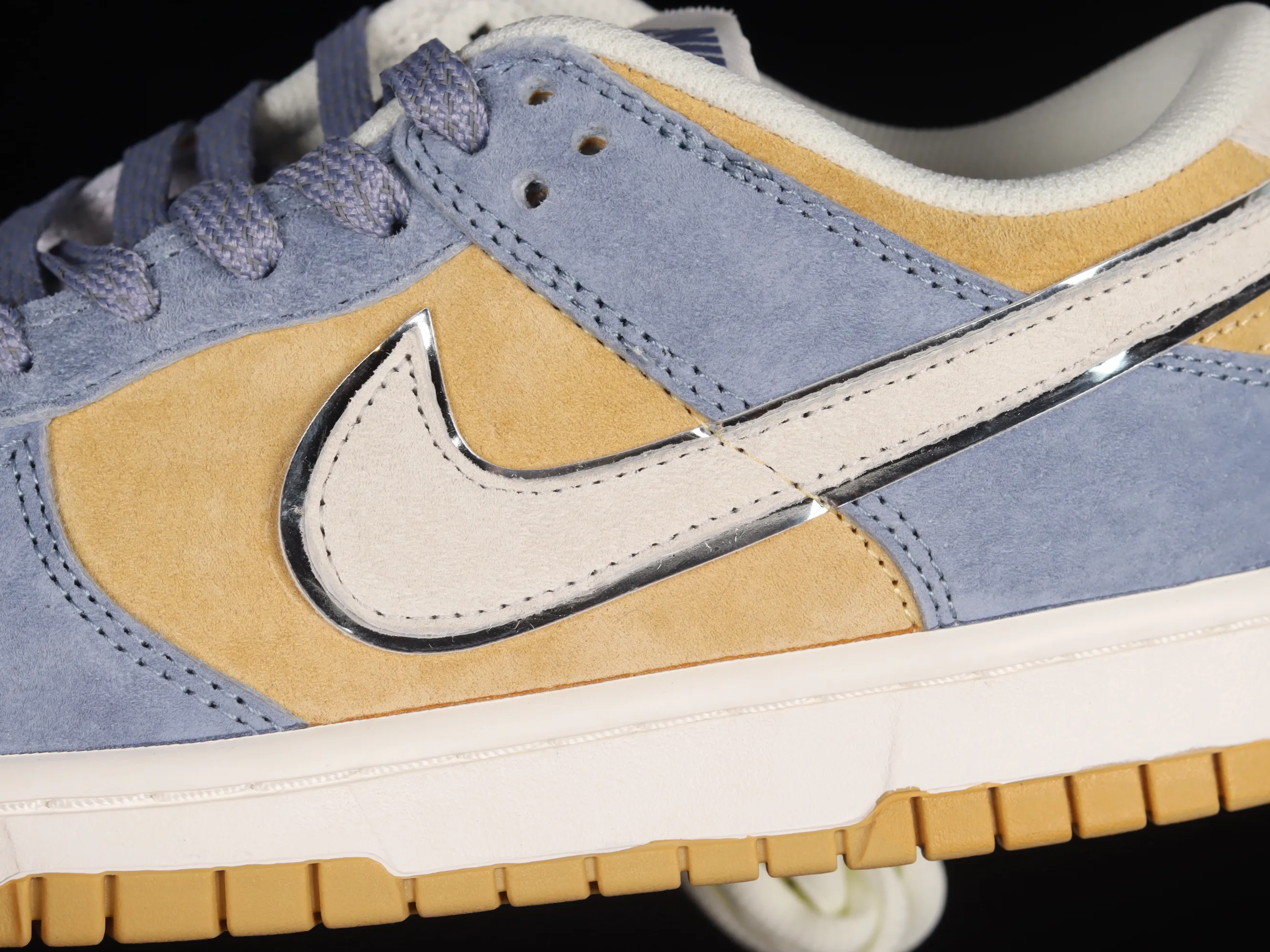 All Categories Nk SB Dunk Series Nk SB Dunk Low Low-top sneakers Otomo Katsuhiro x Nk SB Dunk Low "Steamboy OST" Creative customization collaboration Otomo Katsuhiro co-branded SB low-top sports casual sneakers ST1391-204